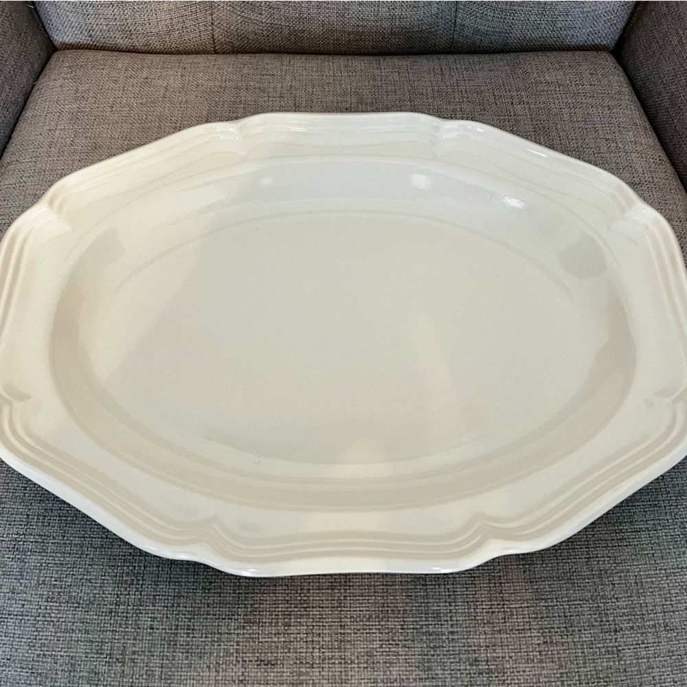 Mikasa French Countryside 15-inch Oval Platter